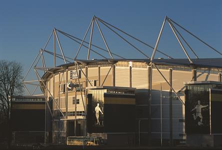 3_KC Stadium_Attractions_Hull.JPG
